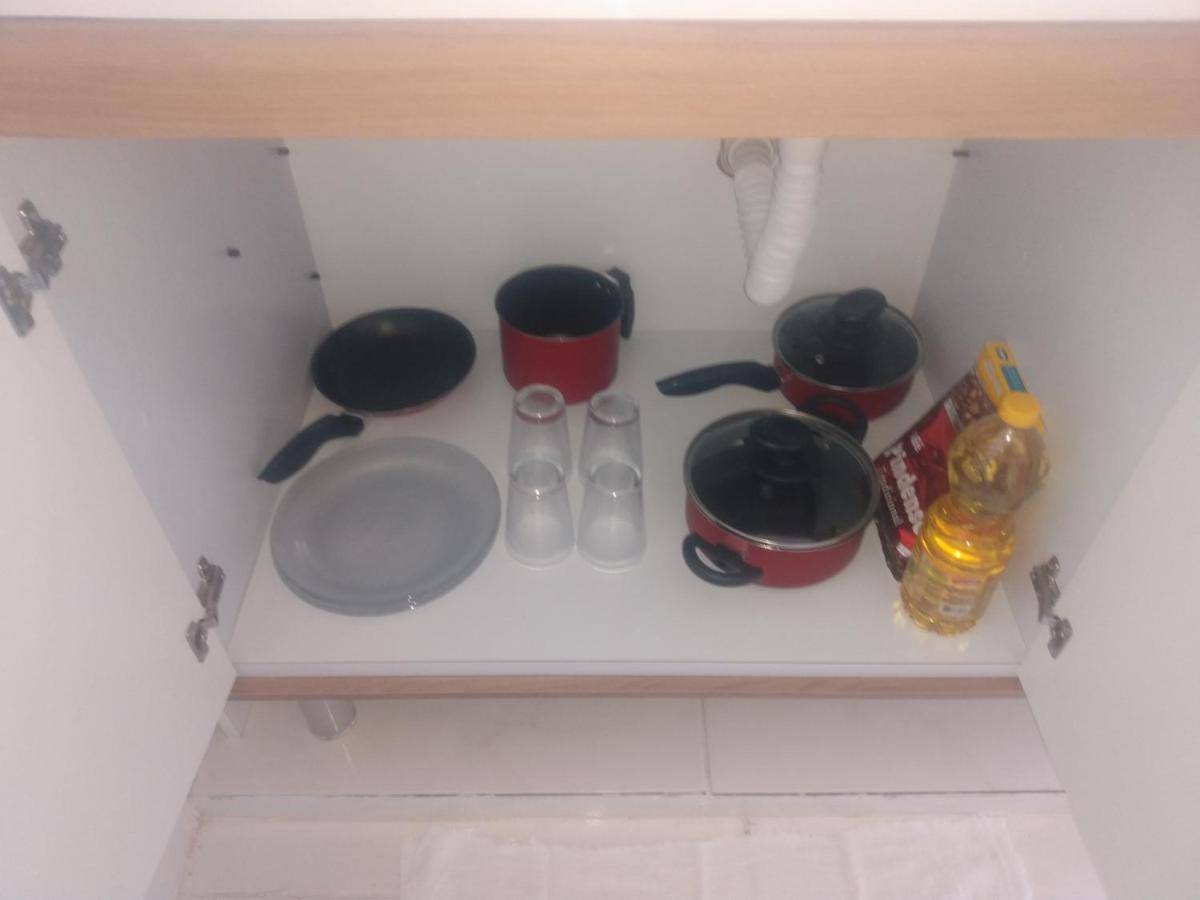 Ferienwohnung Loft 2 Completo Ar Canais Assinat Garagem Internet Prox Aparecida E Industrias Pindamonhangaba Exterior foto